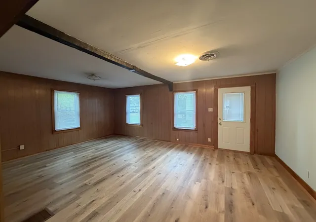 Photo 2 of Single family home for sale at 1023 Wild St, Sycamore, IL 60178 | MLS# 12786907 | Listing updated on 2026-10-22