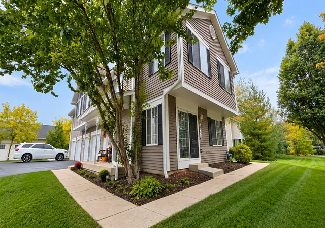 Photo 1 of Townhouse for sale at 1331 Lowell Dr, South Elgin, IL 60177 | MLS# 12786909 | Listing updated on 2026-10-22