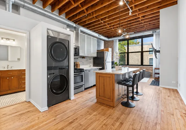 Photo 2 of Condo for sale at 3201 N Seminary Ave #201, Chicago, IL 60657 | MLS# 12786929 | Listing updated on 2026-10-22