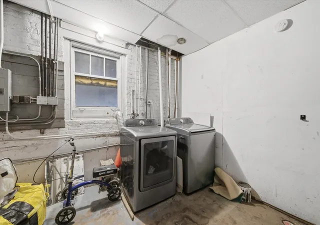 Photo 4 of Multi family home for sale at 6438 N Mozart St, Chicago, IL 60645 | MLS# 12786956 | Listing updated on 2026-10-22