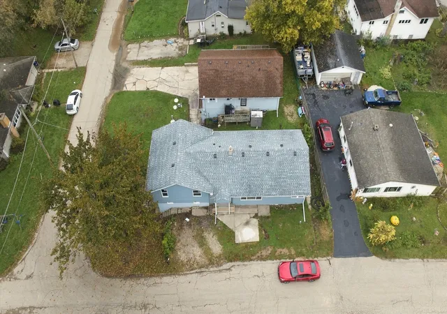 Photo 3 of Single family home for sale at 42279 N Elm St, Antioch, IL 60002 | MLS# 12786986 | Listing updated on 2026-10-23