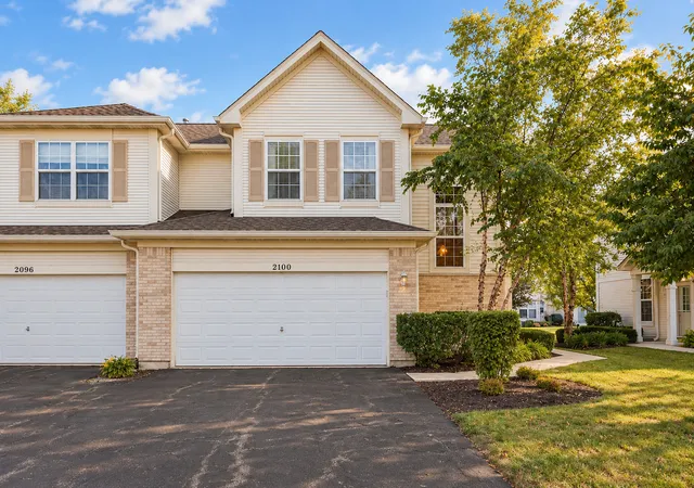 Photo 1 of Townhouse for sale at 2100 Sunrise Cir, Aurora, IL 60503 | MLS# 12786997 | Listing updated on 2026-10-23