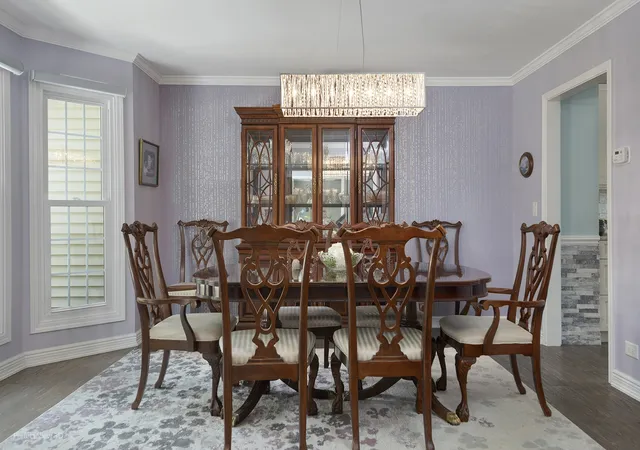 Photo 4 of Single family home for sale at 17334 W Westwind Dr, Gurnee, IL 60031 | MLS# 12787006 | Listing updated on 2026-10-22