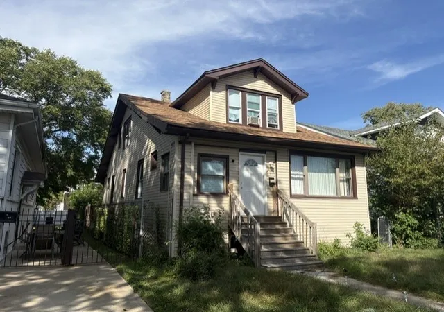 Photo 4 of Single family home for sale at 638 W 111th Street, Chicago, IL 60628 | MLS# 12787019 | Listing updated on 2026-10-17
