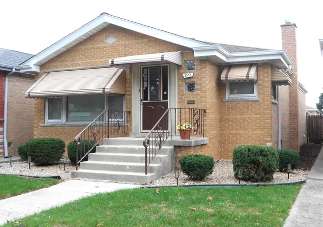 Photo 3 of Single family home for sale at 8339 S Kenneth Ave, Chicago, IL 60652 | MLS# 12787056 | Listing updated on 2026-10-22