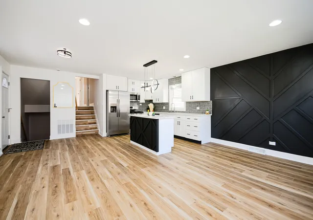 Photo 3 of Single family home for sale at 1005 W 103rd Street, Chicago, IL 60643 | MLS# 12787094 | Listing updated on 2026-10-22