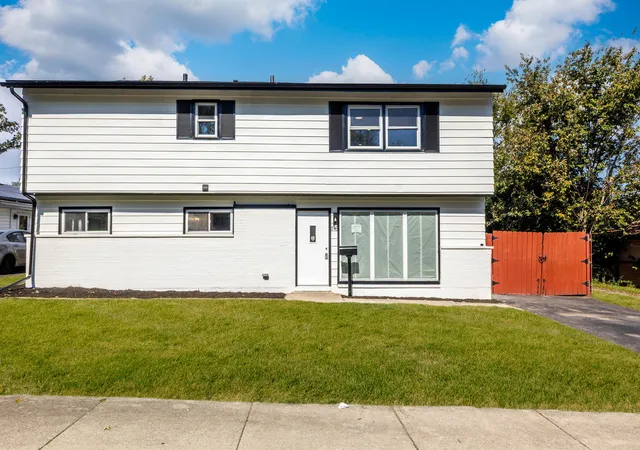 Photo 1 of Single family home for sale at 116 Nanti St, Park Forest, IL 60466 | MLS# 12787099 | Listing updated on 2026-10-22