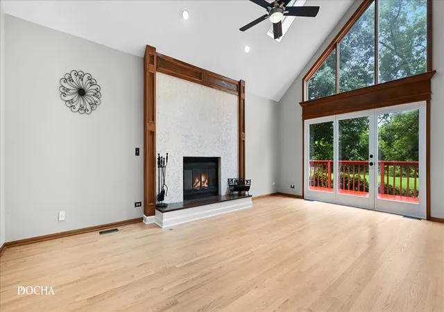 Photo 3 of Single family home for sale at 6n777 Palomino Dr, St. Charles, IL 60175 | MLS# 12787161 | Listing updated on 2026-10-22