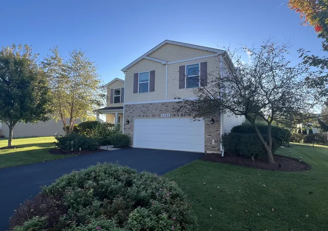 Photo 3 of Single family home for sale at 1152 Midnight Pl, Yorkville, IL 60560 | MLS# 12787162 | Listing updated on 2026-10-22