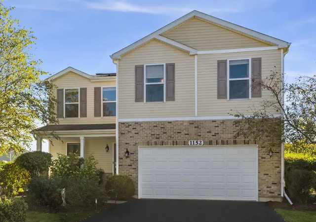 Photo 4 of Single family home for sale at 1152 Midnight Pl, Yorkville, IL 60560 | MLS# 12787162 | Listing updated on 2026-10-31
