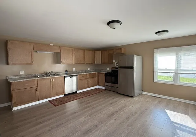Photo 3 of Single family home for sale at 903 Grandview Ave, Lockport, IL 60441 | MLS# 12787166 | Listing updated on 2026-10-22