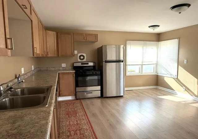 Photo 4 of Single family home for sale at 903 Grandview Ave, Lockport, IL 60441 | MLS# 12787166 | Listing updated on 2026-10-22