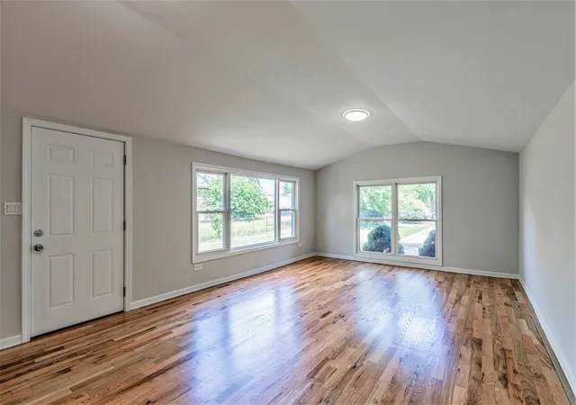 Photo 3 of Single family home for sale at 456 Greenbay Ave, Calumet City, IL 60409 | MLS# 12787178 | Listing updated on 2026-10-22