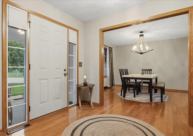 Photo 3 of Single family home for sale at 13208 Glencree Ln, Rockton, IL 61072 | MLS# 12787227 | Listing updated on 2026-10-22