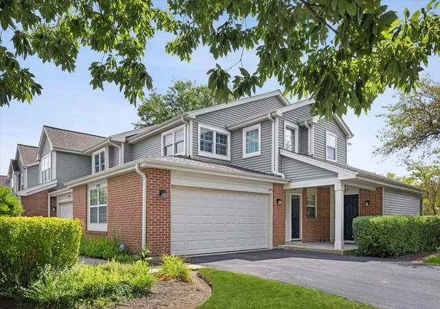 Photo 1 of Condo for sale at 1721 W Orchard Pl, Arlington Heights, IL 60005 | MLS# 12787244 | Listing updated on 2026-10-20