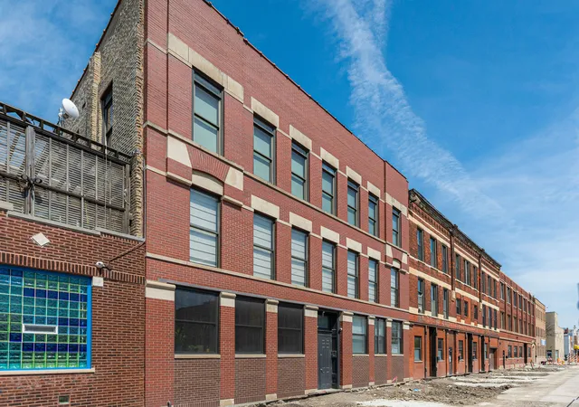 Condo for sale at 2120 W Grand Ave #D, Chicago, IL 60612 | MLS# 12787250