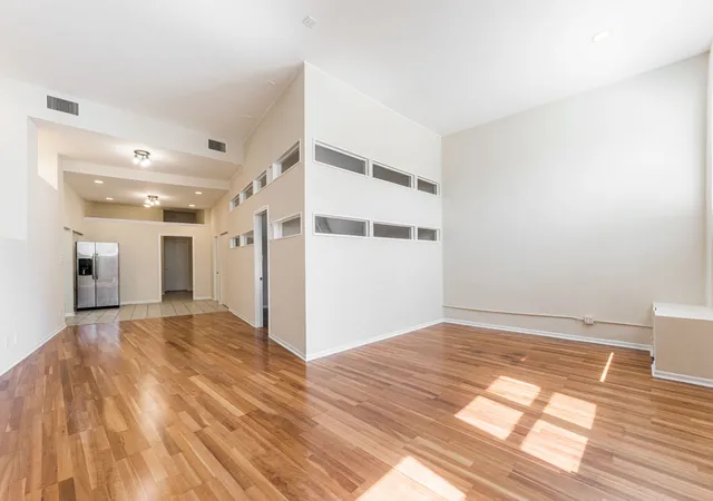 Photo 2 of Condo for sale at 2120 W Grand Ave #D, Chicago, IL 60612 | MLS# 12787250 | Listing updated on 2026-10-22