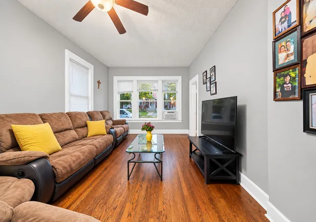 Photo 2 of Single family home for sale at 2334 Walnut St, Blue Island, IL 60406 | MLS# 12787253 | Listing updated on 2026-10-21