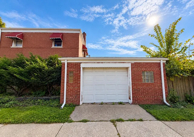 Photo 2 of Single family home for sale at 8900 S Jeffery Blvd, Chicago, IL 60617 | MLS# 12787255 | Listing updated on 2026-10-20