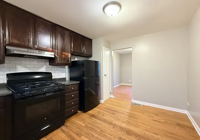 Photo 3 of Single family home for sale at 3515 Bordeaux Ct, Hazel Crest, IL 60429 | MLS# 12787265 | Listing updated on 2026-10-22
