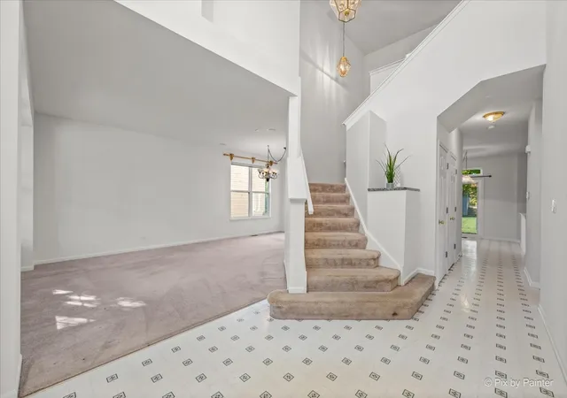 Photo 4 of Single family home for sale at 442 S Collins St, South Elgin, IL 60177 | MLS# 12787269 | Listing updated on 2026-10-28