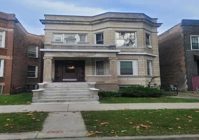 Multi family home for sale at 6137 S Rhodes Ave, Chicago, IL 60637 | MLS# 12787274