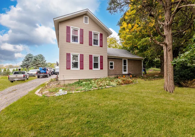 Photo 1 of Single family home for sale at 1953 W 8000s Rd, Chebanse, IL 60922 | MLS# 12787280 | Listing updated on 2026-10-22
