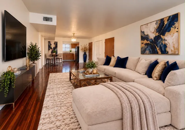 Listing Photo 5 - Condo for sale in building located at 15335th Dr Martin Luther King Jr, Dolton, IL 60419 - Unit #7