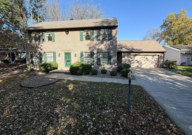 Photo 2 of Sale Pending at 1504 Sandpiper Ln, Champaign, IL 61821 | MLS# 12787296 | Listing updated on 2026-10-28