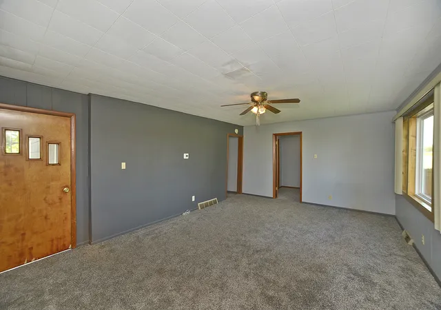 Photo 1 of Single family home for sale at 1752 N 2350th Road, Grand Ridge, IL 61325 | MLS# 12787338 | Listing updated on 2026-10-21