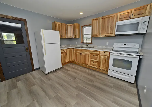 Photo 3 of Single family home for sale at 1752 N 2350th Road, Grand Ridge, IL 61325 | MLS# 12787338 | Listing updated on 2026-10-21