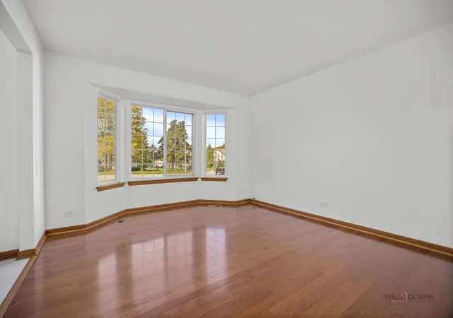 Photo 3 of Single family home for sale at 1760 Coach Dr, Naperville, IL 60565 | MLS# 12787369 | Listing updated on 2026-10-22