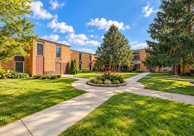 Photo 2 of Condo for sale at 1313 Rebecca Rd #104, Lombard, IL 60148 | MLS# 12787394 | Listing updated on 2026-10-21