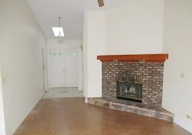 Photo 2 of Single family home for sale at 10306 Saddlebred Trl, Woodstock, IL 60098 | MLS# 12787397 | Listing updated on 2026-10-22