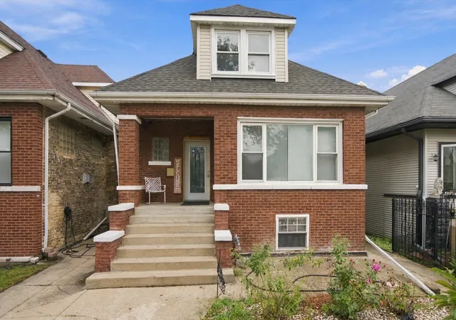 Photo 1 of Single family home for sale at 4862 W St Paul Ave, Chicago, IL 60639 | MLS# 12787457 | Listing updated on 2026-10-21
