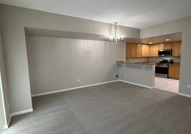 Photo 3 of Condo for sale at 6420 Double Eagle Dr #302, Woodridge, IL 60517 | MLS# 12787467 | Listing updated on 2026-10-22