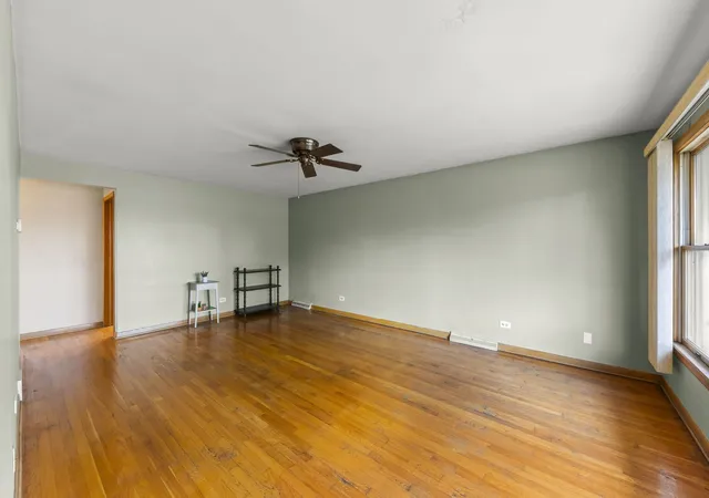 Photo 2 of Single family home for sale at 9429 Major Ave, Oak Lawn, IL 60453 | MLS# 12787473 | Listing updated on 2026-10-20