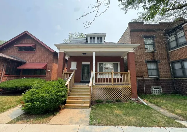 Photo 2 of Single family home for sale at 7653 S Saint Lawrence Ave, Chicago, IL 60619 | MLS# 12787485 | Listing updated on 2026-10-22
