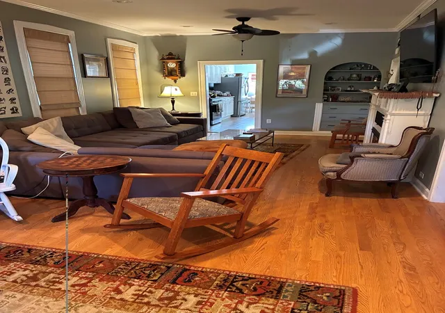 Photo 3 of Single family home for sale at 5381 N Bowmanville Ave, Chicago, IL 60625 | MLS# 12787507 | Listing updated on 2026-10-22