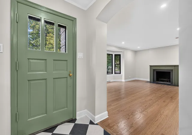 Photo 1 of Single family home for sale at 519 Uvedale Rd, Riverside, IL 60546 | MLS# 12787519 | Listing updated on 2026-10-22