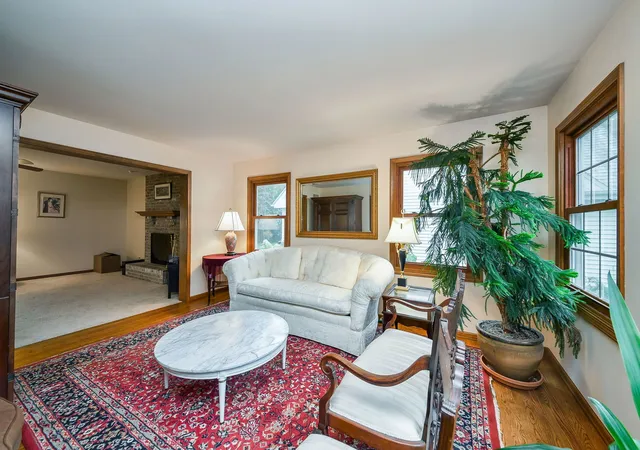 Photo 3 of Single family home for sale at 266 Moders Ave, Cary, IL 60013 | MLS# 12787569 | Listing updated on 2026-10-22