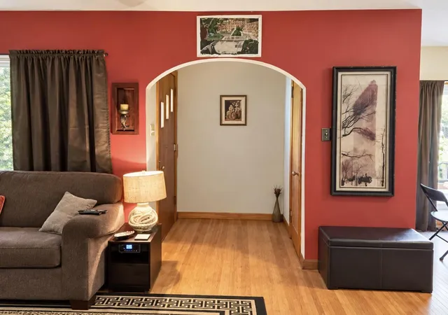 Photo 3 of Single family home for sale at 905 W Carroll St, Macomb, IL 61455 | MLS# 12787585 | Listing updated on 2026-10-22