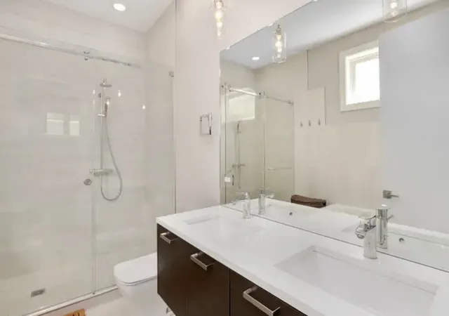 Photo 4 of Condo for sale at 827 N Rockwell St #1, Chicago, IL 60622 | MLS# 12787587 | Listing updated on 2026-10-20