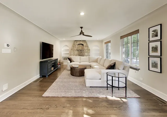 Photo 3 of Single family home for sale at 10456 S Bell Ave, Chicago, IL 60643 | MLS# 12787642 | Listing updated on 2026-10-22