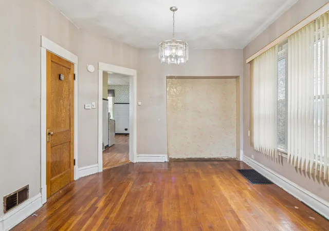 Photo 3 of Single family home for sale at 4541 N Harding Ave, Chicago, IL 60625 | MLS# 12787643 | Listing updated on 2026-10-22