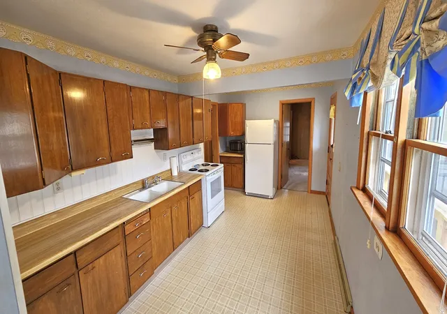 Photo 2 of Single family home for sale at 2722 Prial Ave, Rockford, IL 61101 | MLS# 12787694 | Listing updated on 2026-10-20