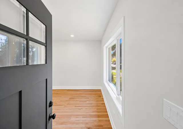 Photo 4 of Single family home for sale at 2709 Wesley Ave, Berwyn, IL 60402 | MLS# 12787705 | Listing updated on 2026-10-30