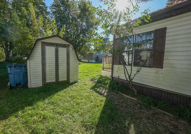 Photo 4 of Manufactured home for sale at 85 Berry Ln, Bourbonnais, IL 60914 | MLS# 12787734 | Listing updated on 2026-10-21