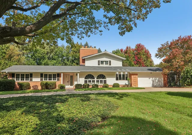 Single family home for sale at 424 Otis Rd, Barrington, IL 60010 | MLS# 12787741