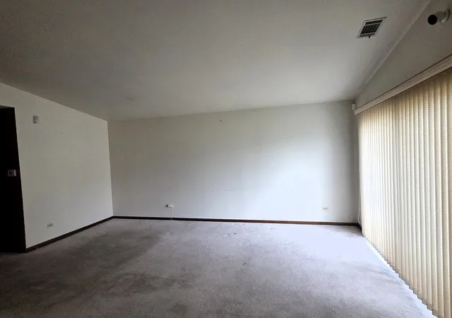 Listing Photo 4 - Condo for sale in building located at 4122 193Rd St, Country Club Hills, IL 60478 - Unit #258